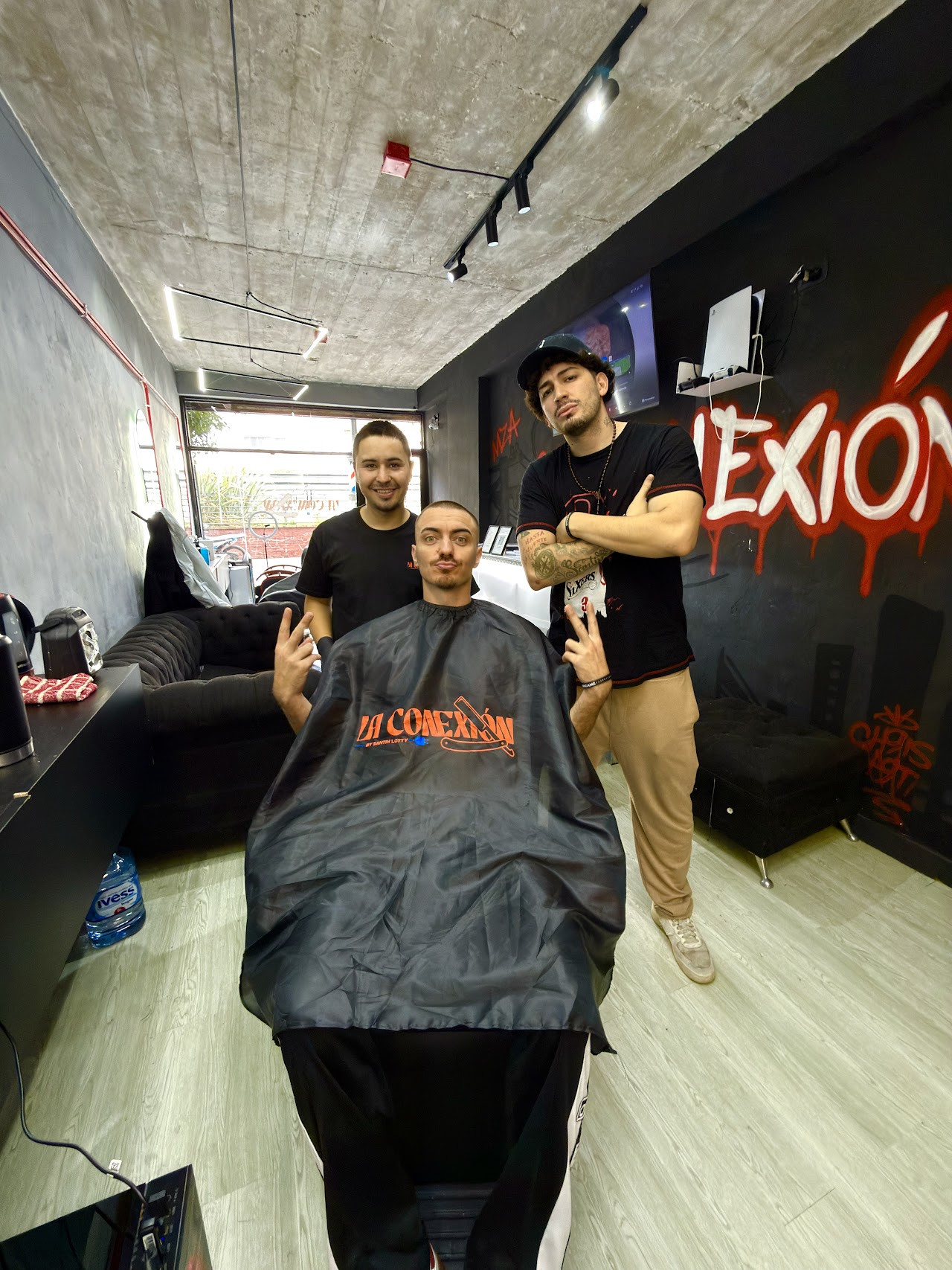 Equipo de La Conexión Barbería